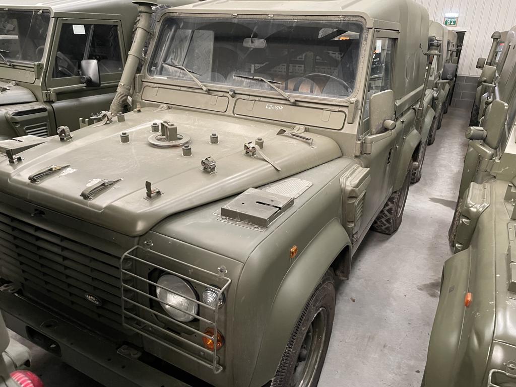 Land Rover Defender 90 Wolf LHD Hard Top (Remus) – 10713