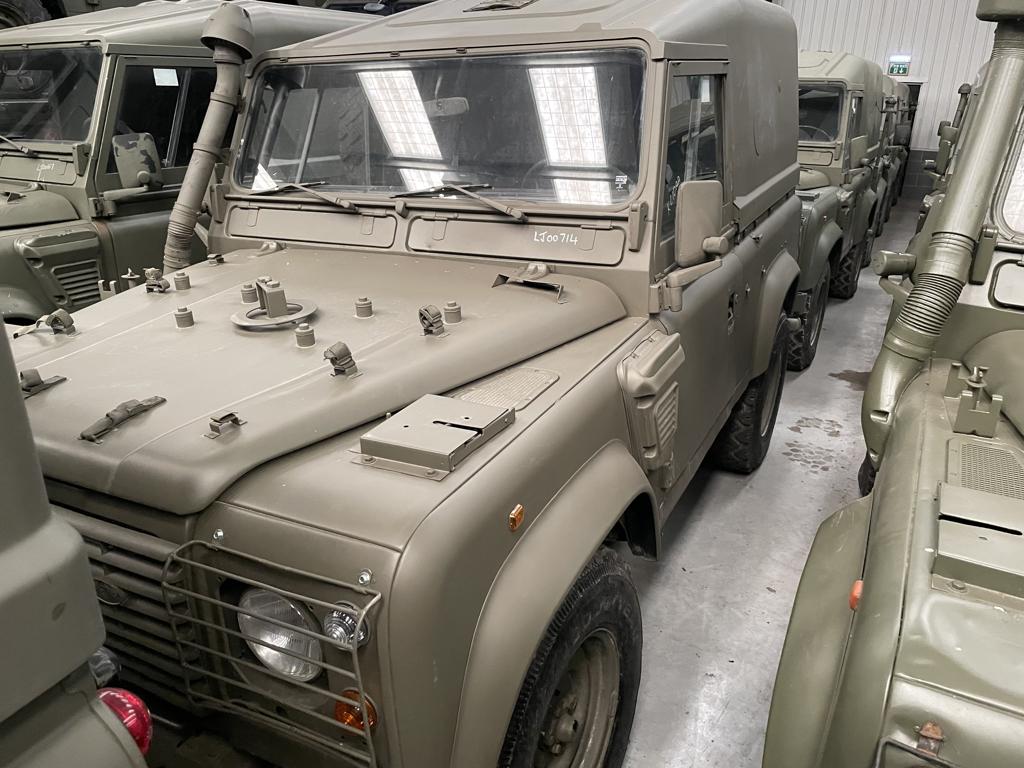 Land Rover Defender 90 Wolf LHD Hard Top (Remus) – 10714